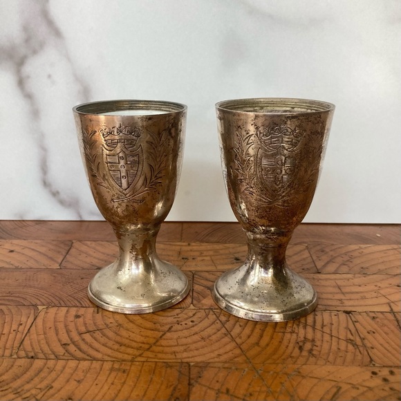 Vintage Pair Nickel Silver Egg Cups with Crests - Picture 8 of 8